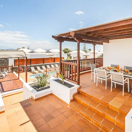 Vista Lobos 61 Villa