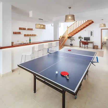 Vista Lobos 61 Villa