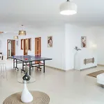Villa Vista Lobos 61 *